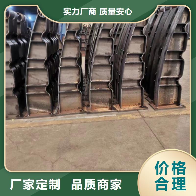 公路上的护栏量大从优