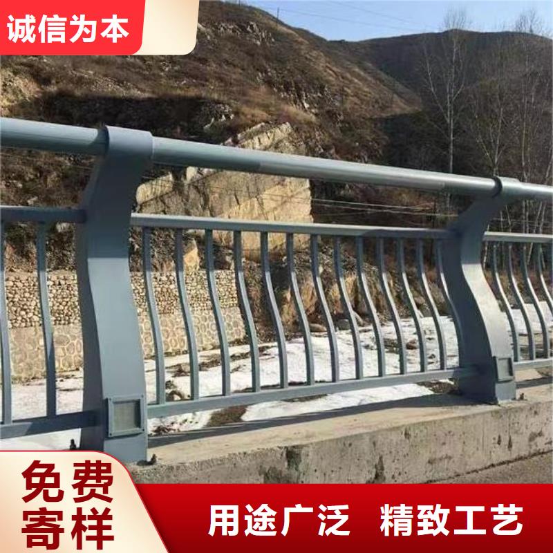 (鑫方达)陵水县灯光河道护栏栏杆河道景观铁艺栏杆每米单价多少