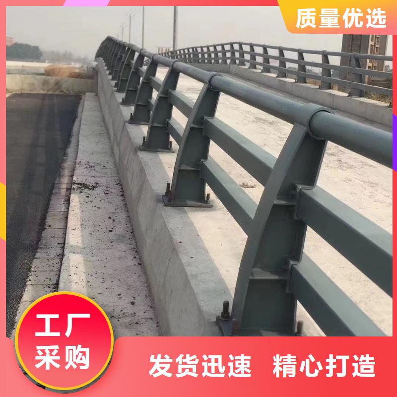 道路防撞护栏生产厂家_10年经验