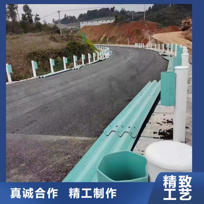 道路防撞栏杆-道路防撞栏杆到厂参观